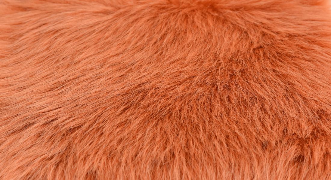 Umělá kožešina, lososově oranžová, šíře 150, vlas 60 mm, metráž