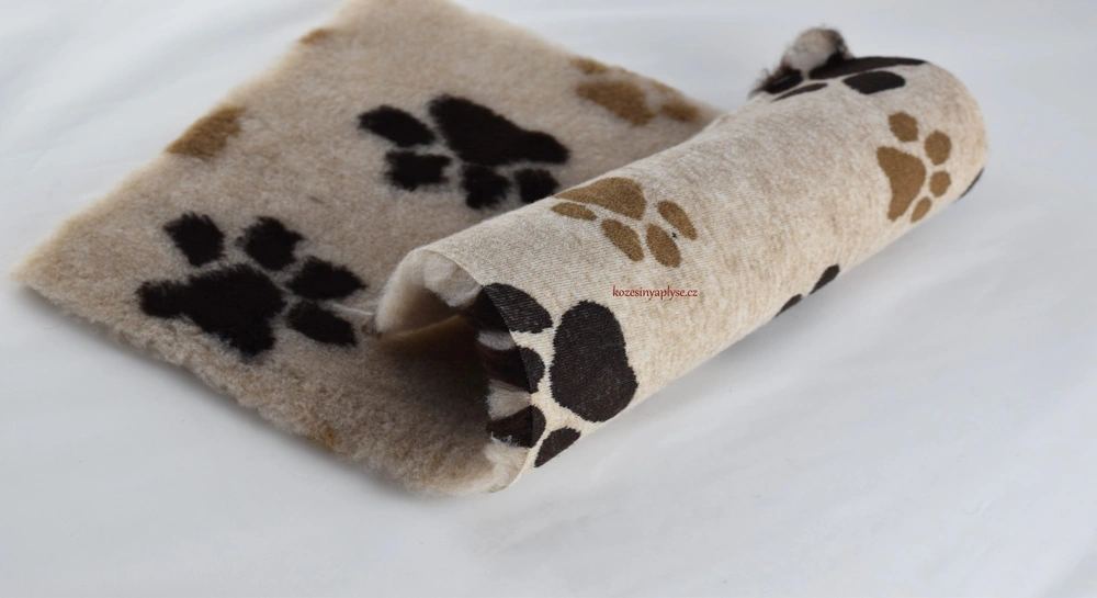 Deka pro psy, IZOLAČNÍ, metráž tlapky hnědé a černé