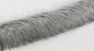 Kožešinový lem, šedý s černým koncem