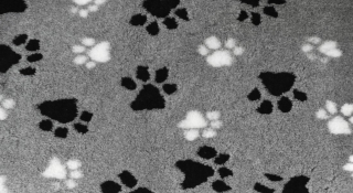 Deka pro psy, IZOLAČNÍ, metráž šedá s bílou a černou tlapkou