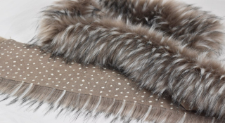 Umělá kožešina melír hnědé a bílé třášně,evropský výrobce, šíře 150 cm